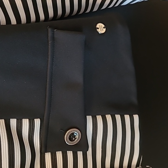 Point Zero Black and white Stripe Blazer Large - Picture 6 of 9